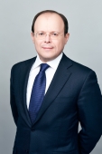 Максим Элик Максим Элик