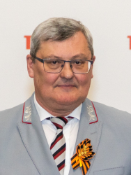 Олег  Злотников