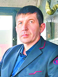Снег не выбил из колеи